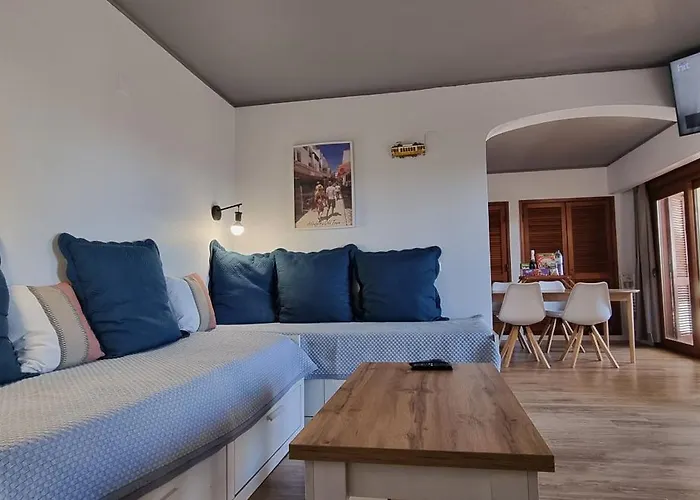 Lägenhet Main Avenue Albufeira, Walk To Beach, Old Town, Shooping, Location Albufeira