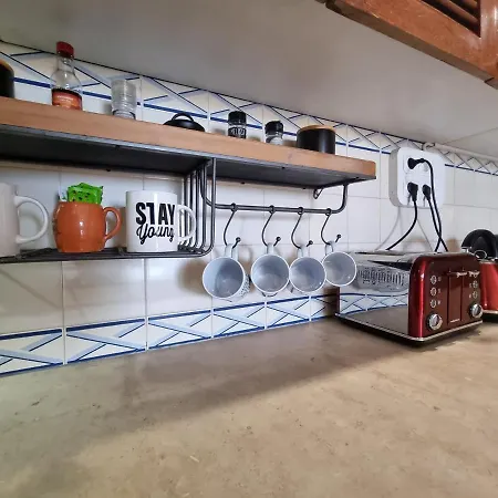 Main Avenue Albufeira, Walk To Beach, Old Town, Shooping, Location Appartement