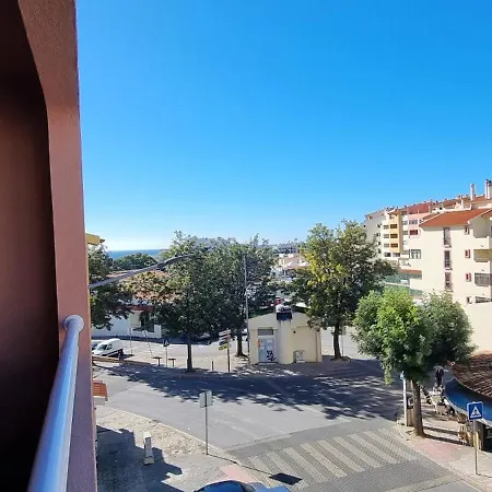 Main Avenue Albufeira, Walk To Beach, Old Town, Shooping, Location شقة *