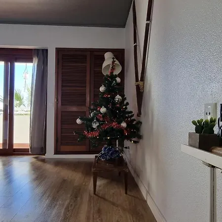 شقة Main Avenue Albufeira, Walk To Beach, Old Town, Shooping, Location *