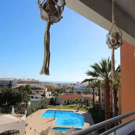 Main Avenue Albufeira, Walk To Beach, Old Town, Shooping, Location