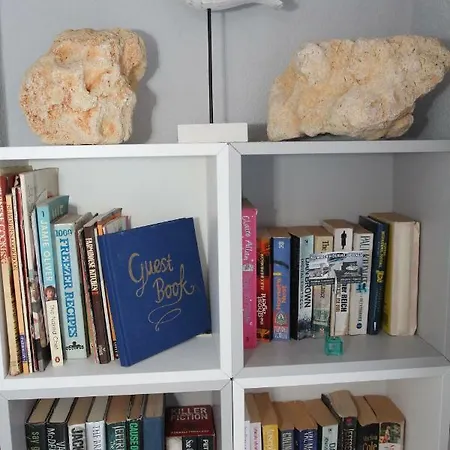 Appartement Main Avenue Albufeira, Walk To Beach, Old Town, Shooping, Location Albufeira