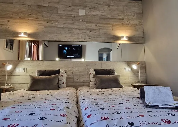 Lejlighed Main Avenue Albufeira, Walk To Beach, Old Town, Shooping, Location Albufeira